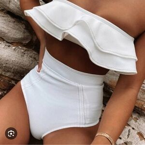 SUBOO Kaia Ruffle Bikini